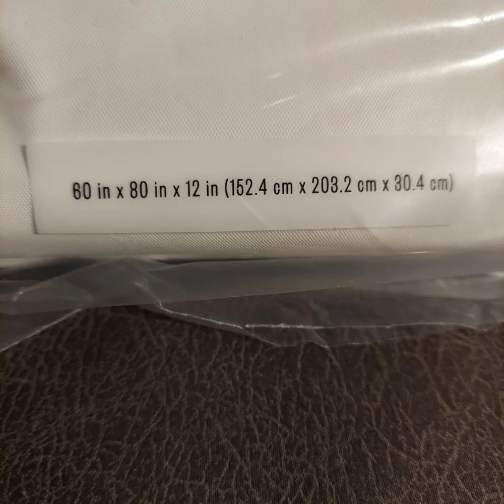 Room Essentials queen size